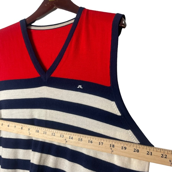 VINTAGE Men’s Red White Blue Striped Merino Wool Sweater Vest Size L Golf - Picture 2 of 8